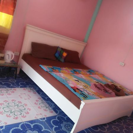Lanta Danai Guesthouse Ko Lanta Buitenkant foto