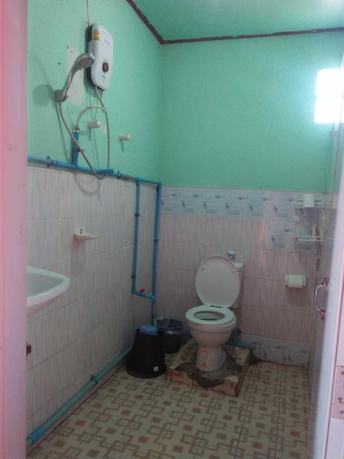 Lanta Danai Guesthouse Ko Lanta Buitenkant foto